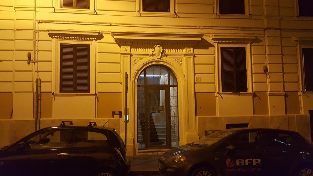 Una Finestra Su Monti Roma Exterior foto