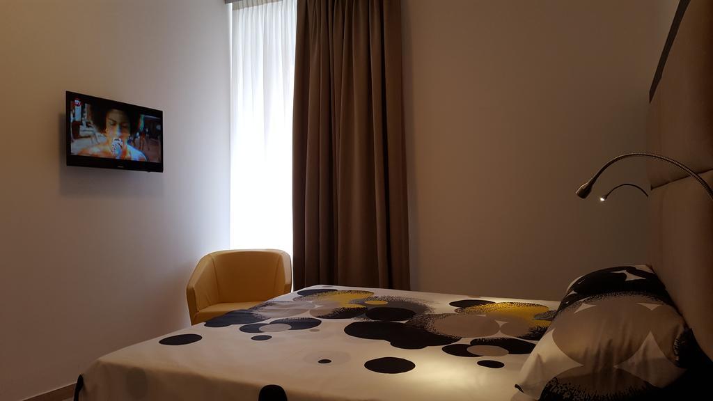 Una Finestra Su Monti Roma Exterior foto