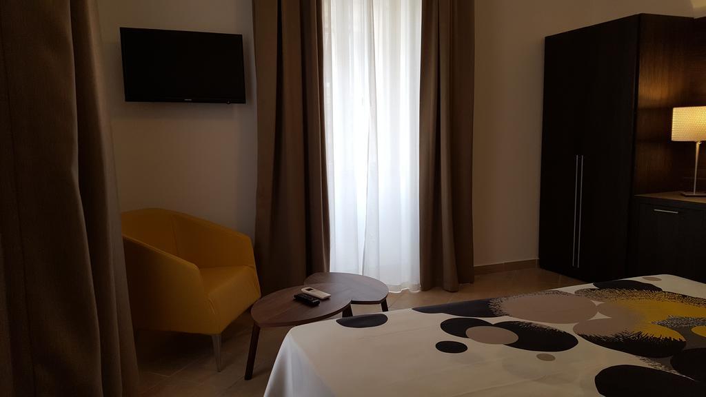 Una Finestra Su Monti Roma Exterior foto